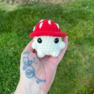Crochet mushroom 🍄 red